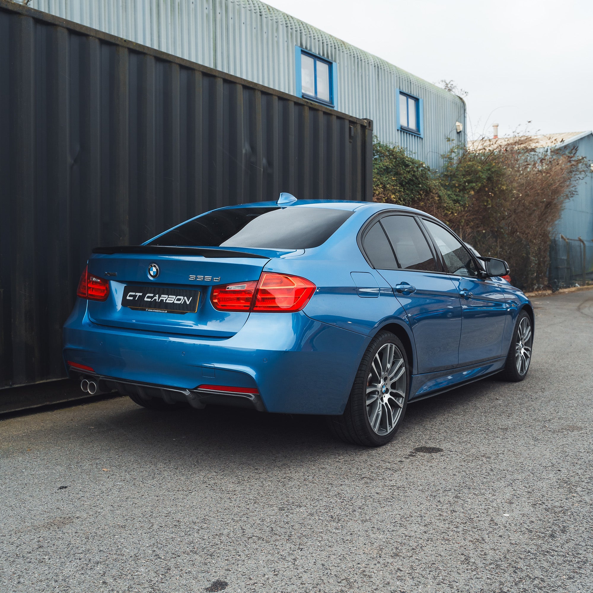 BMW F30 3 SERIES SALOON FULL CARBON FIBRE KIT - MP STYLE