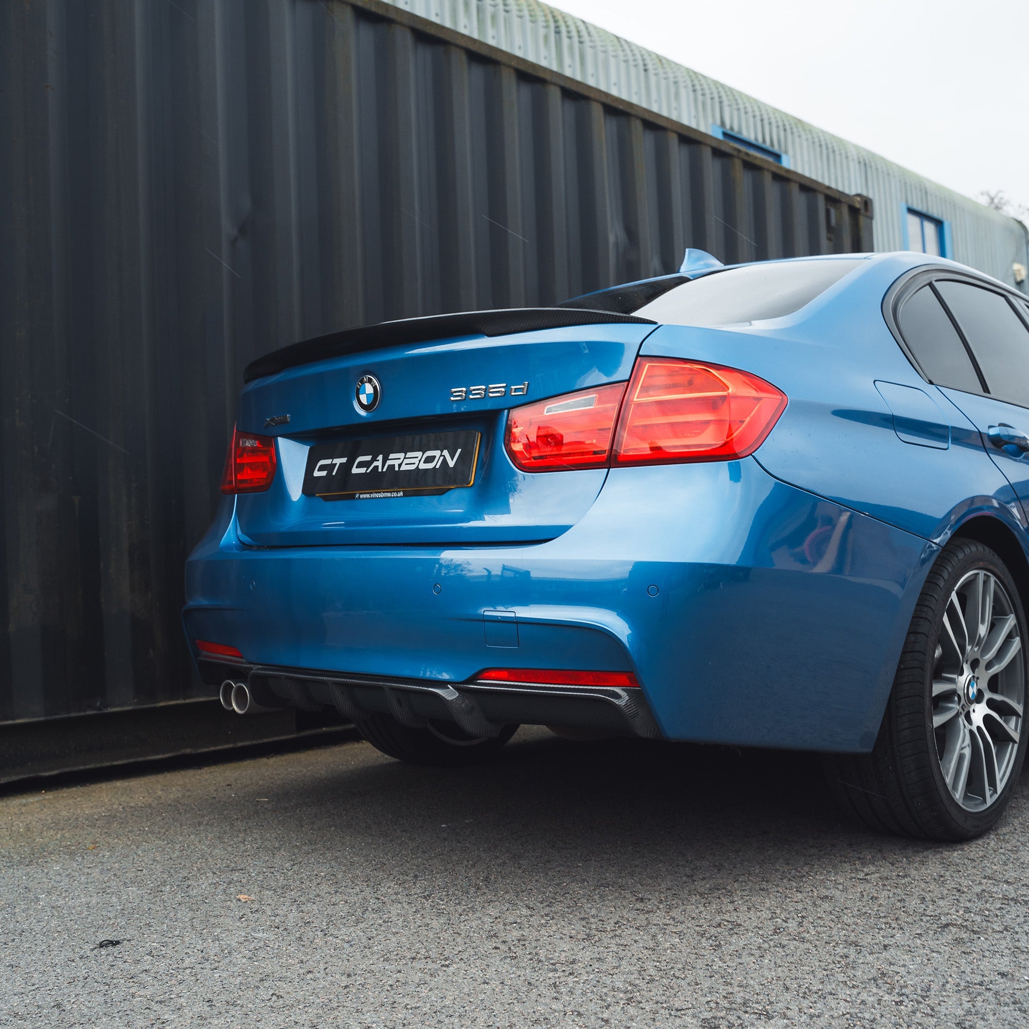 BMW F30 3 SERIES SALOON FULL CARBON FIBRE KIT - MP STYLE